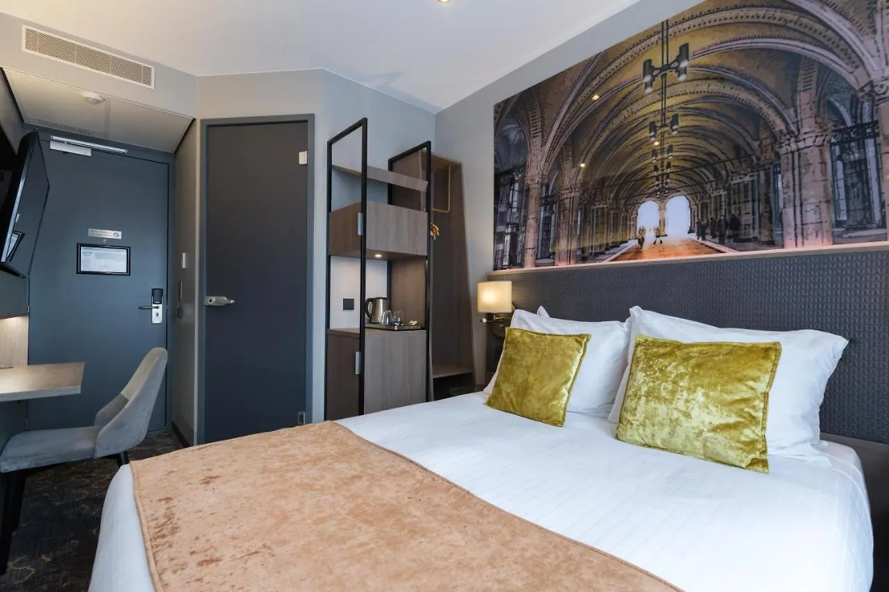 Leonardo Boutique Museumhotel Amsterdam 4*,